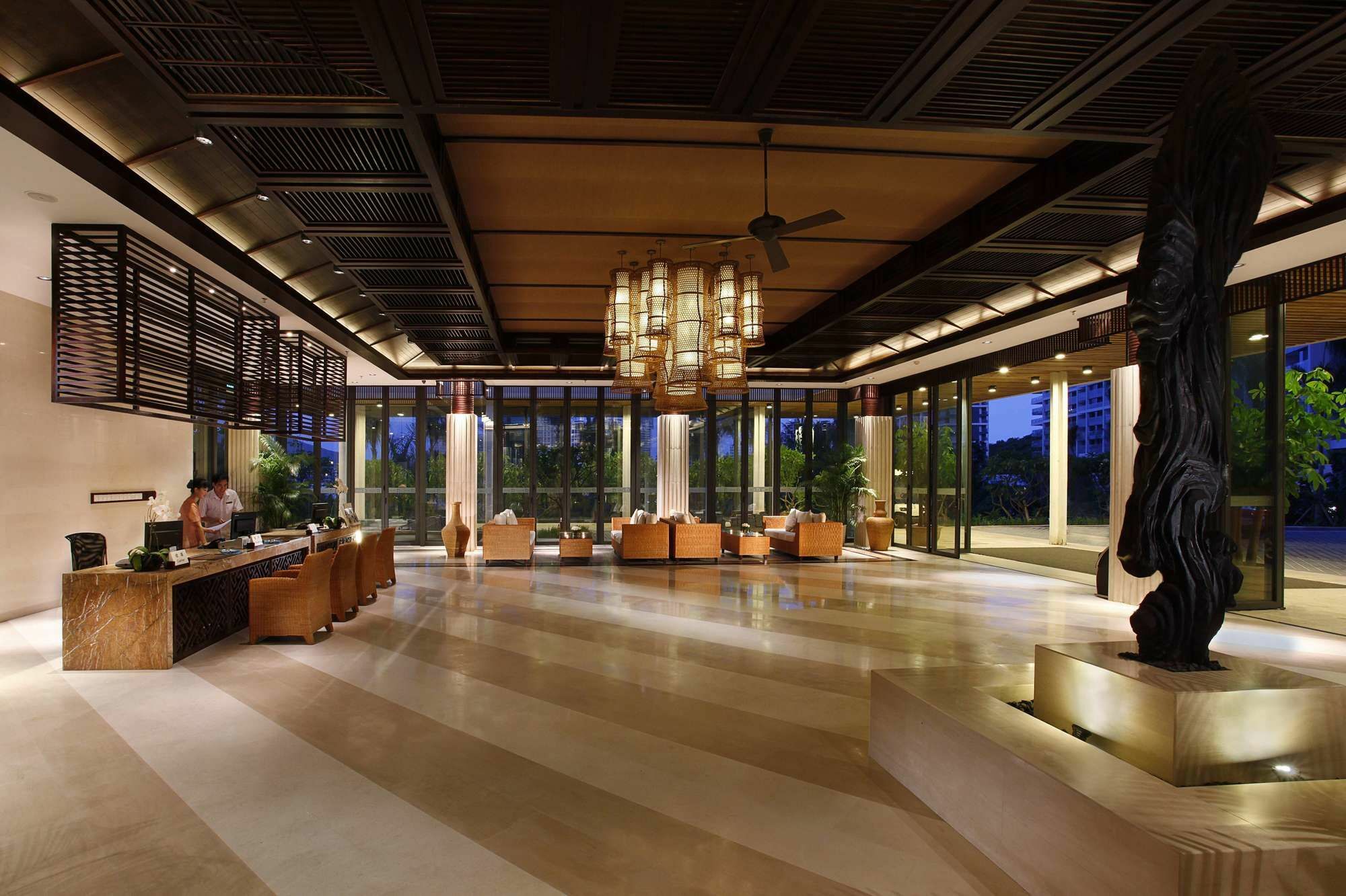 Serenity Coast All Suite Resort Санья Экстерьер фото