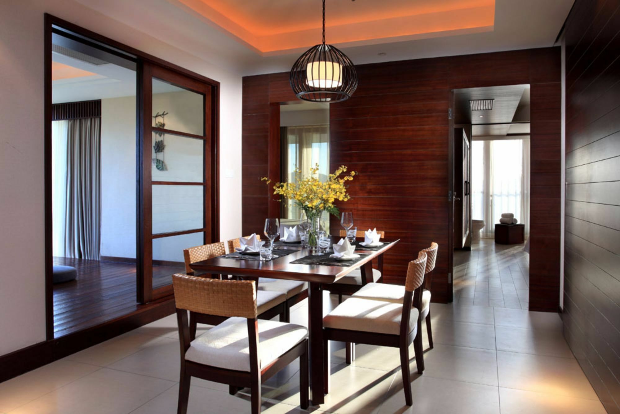 Serenity Coast All Suite Resort Санья Экстерьер фото